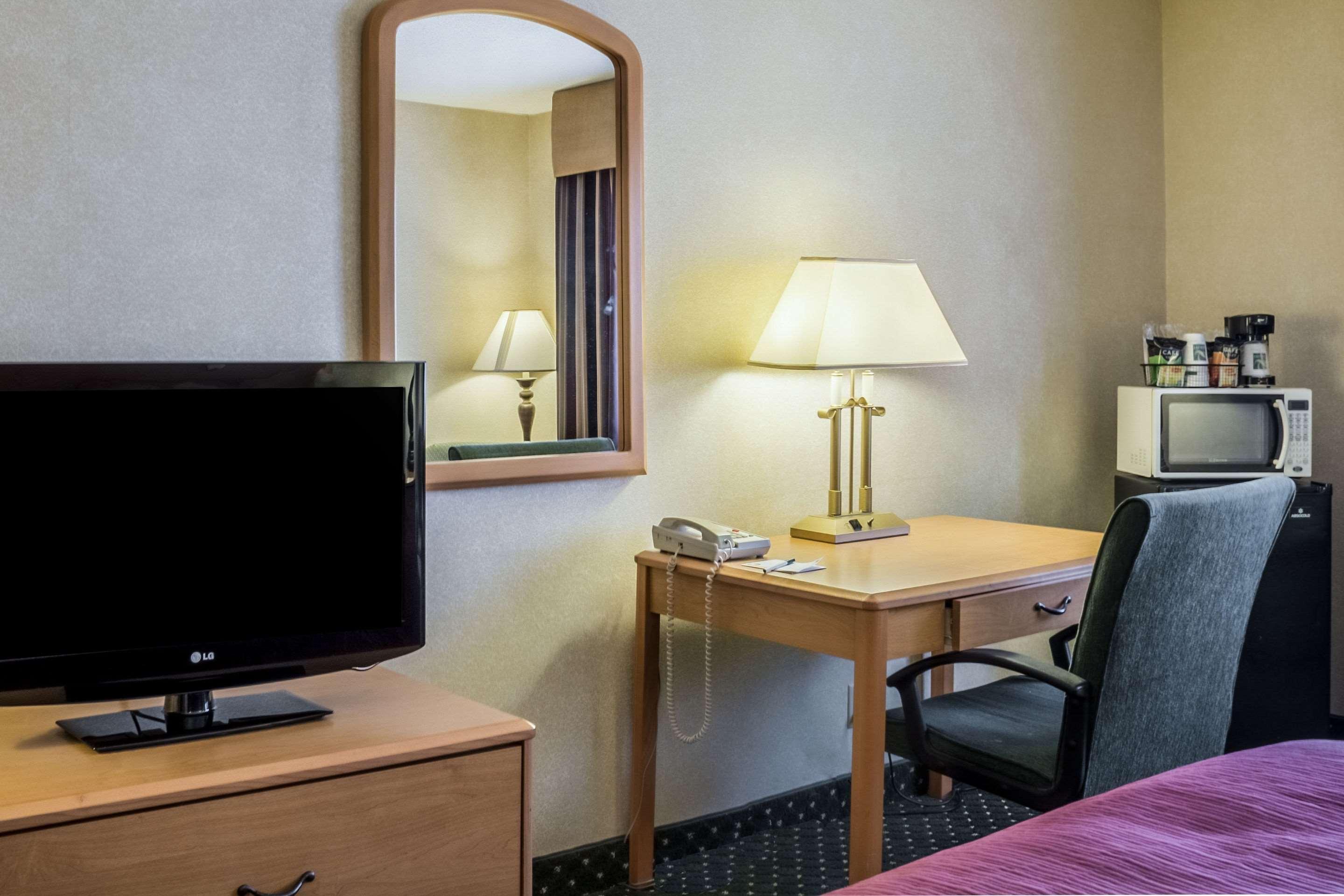 Quality Inn & Suites South Сиукс Фолс Екстериор снимка