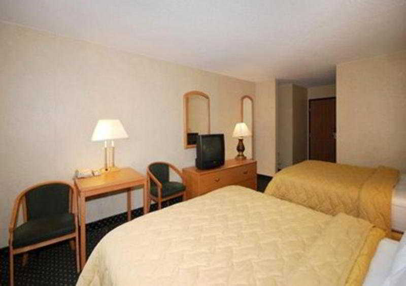 Quality Inn & Suites South Сиукс Фолс Екстериор снимка